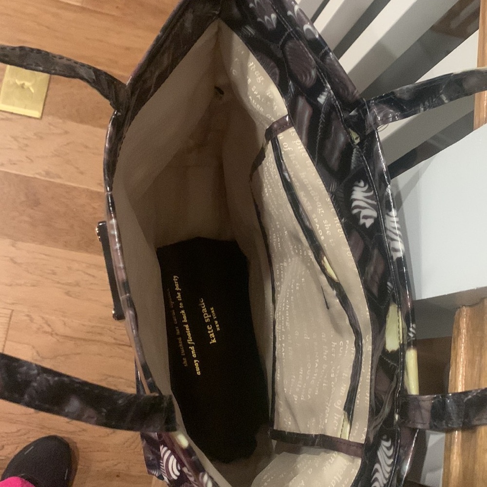 ⭐️BNWT Kate Spade Bon Shopper Chocolates Daycation⭐️Bon Bons - Picture 3 of 4